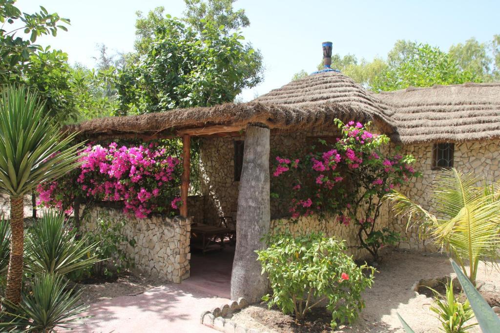 Le Calao Du Lac Rose نياغا الغرفة الصورة